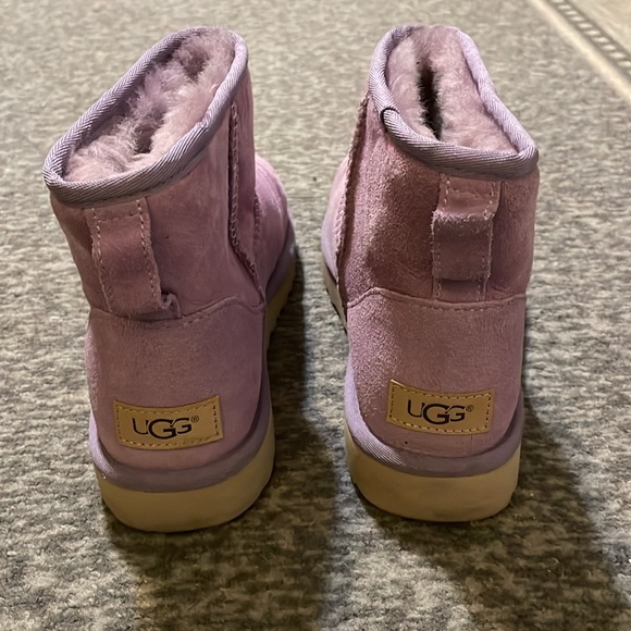 Ugg Classic Mini II Boots Lavender Fog - Picture 4 of 6
